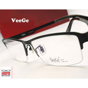 即決★眼鏡一式☆度入レンズ込★designメガネ★VeeGe Eyewear 純チタン素材 スクエアフレーム 度付き/度なし/伊達メガネ/ 【メガネ通販】