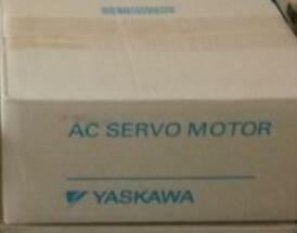 新品　YASKAWA 安川電機 SGMAV-02ADA2C サーボモーター　6ケ月保証