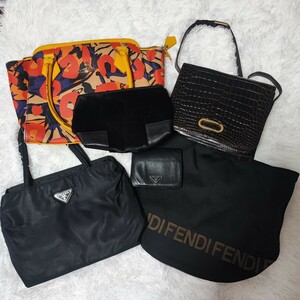 未使用品あり プラダ フェンディ ロエベ LOEWE PRADA FENDI Vivienne Westwood ノーブランド クロコダイル バッグ 小物 トート まとめ