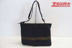 フェンディ FENDI 2305 26677 ロゴライン メッセンジャーバッグ ナイロン ショルダーバッグ ブラック ユニセックス 戸塚店