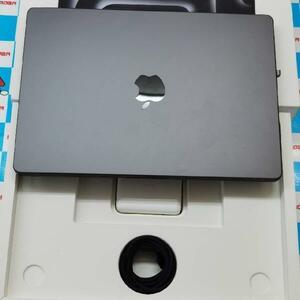 MacBook Pro 14インチ Late 2023 M3 Pro 18GB 1TB MRX43J/A 極美品[134355]