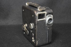 【光成】1920年～フランス製「パテ・映画撮影機・8ミリカメラ」PATHE社・稼働未確認・皮張り④