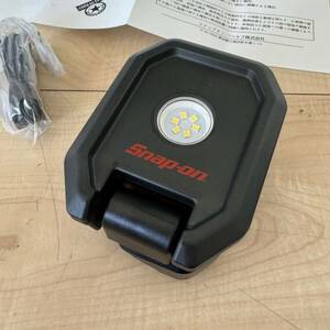 未使用 Snap-on スナップオン 最大450lm 充電式クリップライト 作業灯　ワークライト　ECSPF032