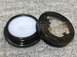 G4E320◆新品同様◆ アナスイ ANNA SUI アイグロス 200 アイシャドウ 