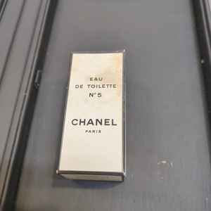 ＃2216【現状品/未使用】CHANEL＊Ｎ゜5＊香水＊シャネル＊19ｍｌ＊オードゥ トワレット＊女性用＊箱付き