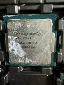 Xeon E3-1220 v5 3.00GHz SR2CQ 送料無料