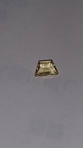 シトリン　裸石　ルース　天然石　0.15ct 32