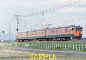 ☆90～00年代鉄道12jpgCD[113系静岡車3連(東海道本線米原・大垣・尾張一宮・三河三谷・豊橋駅、近江長岡～柏原、岐阜～木曽川他)]☆