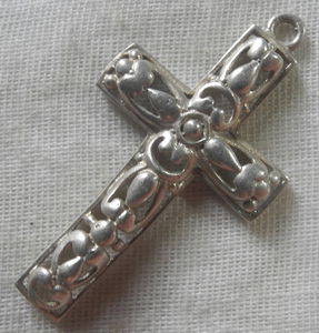 アンティーク ヨーロッパ製 シルバーペンダント 銀製 ネックレス 十字架 クロス キリスト ビンテージ イギリス アイルランド