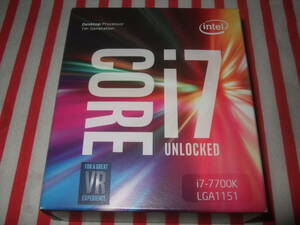 極美品 Intel CPU Core i7 7700k BOX LGA1151 BX80677I77700K 動作確認済み！