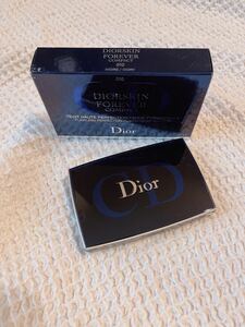 Christian Diorディオール Dior ディオールスキン フォーエヴァー コンパクト010 未使用