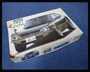 【海蛍】未組立保管品 フジミ模型 1/24 トヨタ TOYOTA TE27 Levin TE27 レビン プラモデル