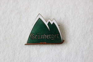 雪山　スキー　ピンバッジ　レトロ　”Grunberger”　バッジ　