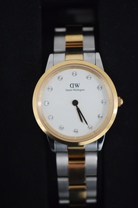 DW アイコニックリンク DW00100358 腕時計 レディース
