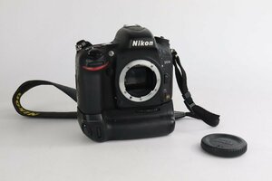 Nikon ニコン D600 デジタル一眼カメラ ボディ + MB-D14 マルチパワーバッテリーパック★F
