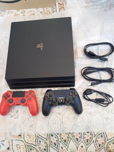 迅速配送 　PS4 Pro　最終タイプ　CUH-7200B　本体一式　社外品コントローラー　おまけ付き　送料無料　 動作品 　ジェットブラック