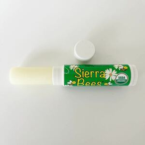 Sierra Bees・シエラビーズ・ORGANIC Tamanu＆Tea Tree LIP BALM・リップクリーム ・オーガニックリップバーム・ティートゥリーの香り②