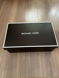 マイケルコース MICHEAL KORS 箱 スニーカー 靴 空箱