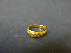 純金製　刻印有　リング　指輪　約5.7g　つぶし