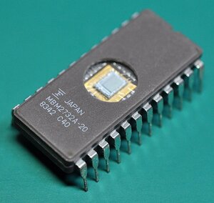 富士通 MBM2732A-20 (EPROM) [管理:SA1391]