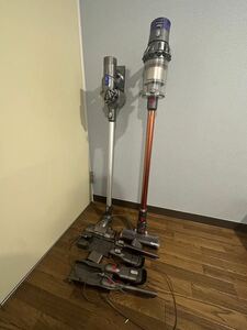 ◇ SV12 dc45 dyson ダイソン 掃除機 コードレスクリーナー 2つセット売り