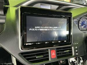 トヨタ純正9インチ　ナビ　TV NSZT-Y68T 80 ヴォクシーに取り付け　売り切り！！　