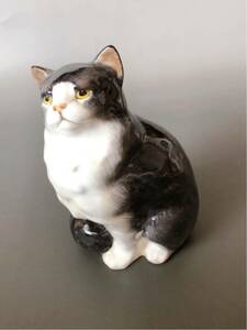 ロイヤルドルトン フィギュリン フィギュア 猫 キャット Loyal Doulton HN999