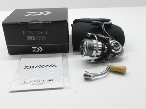 s24110-rj 【送料950円】中古品★DAIWA ダイワ 18イグジスト LT 2500 [123-240118]