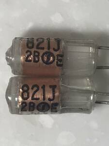 銅箔スチロールコンデンサ 821 J2B 820pF 未使用 2個1セット
