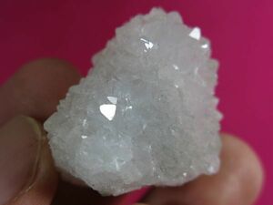 ｃ　水晶79　結晶　鉱物　酸化ケイ素 / 水晶 晶洞 貴石 宝石 石英 ペグマタイト 天然結晶 パワーストーン 原石 4月 誕生石　美結晶