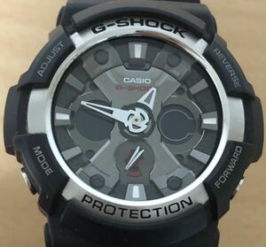 296-0483 CASIO カシオ G-SHOCK メンズ腕時計　ラバーベルト　クオーツ　アナデジ　黒　ブラック　GA-200 電池切れ　動作未確認