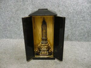 厨子入り仏像 [B31546] 厨子の高さ28cm 縦9cm 横13cm 仏教 美術 仏具 観音 菩薩