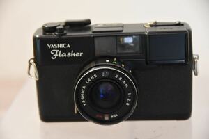 カメラ コンパクトフィルムカメラ YASHICA FLASHER F2.8 38mm Z30