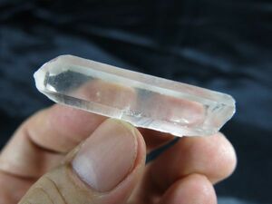 ｃ　水晶54　結晶　鉱物　酸化ケイ素 / 水晶 晶洞 貴石 宝石 石英 ペグマタイト 天然結晶 パワーストーン 原石 4月 誕生石　美結晶