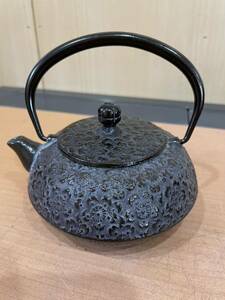 RM5524 鉄器 鉄瓶 茶道具 煎茶道具 金属工芸 工芸品 0922