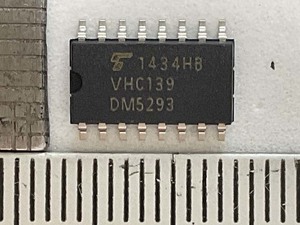 面実装 2回路 2 to 4 Line Decorder TC74VHC139F (出品番号665) 東芝（TOSHIBA） 