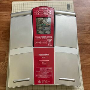 【使用頻度少】Panasonic 体組成計 体重計 EW-FA71 レッド 皮下脂肪厚み測定機能有