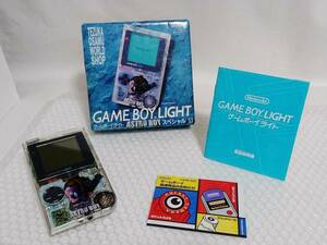 現状品+手塚治虫ワールドショップ限定品　Nintendo　GAMEBOY LIGHT　ASTRO BOY スペシャル　クリア　MGL-S-OSA　ゲームボーイライト