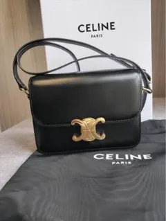 CELINE クラシック トリオンフ バッグ シャイニーカーフスキン ブラック