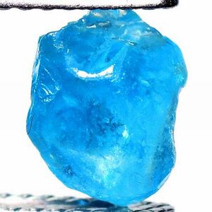 【世界の原石:ブルージルコン 2.65ct:0823】非加熱 マダガスカル産 Natural Blue Zircon Rough 鉱物 宝石 標本 jewelry Madagascar