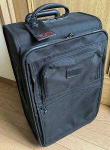 【TUMI トゥミ】224D3 ガーメント付き ２輪キャリーケース スーツケース ブラック 黒