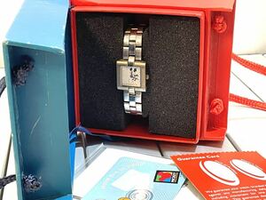 rrkk2204 箱入りミッキーマウス ミレニアム限定 品 2000年 腕時計 クォー ツ 角型スクエア MICKEY MOUSE WATCH