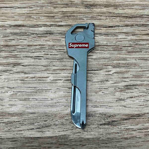 ★supreme シュプリーム UTILI KEY ユーティリティキー