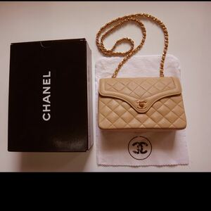 CHANEL シャネル バッグ マトラッセ チェーン ショルダー20cm ミニ レザ- ベージュ ラムスキン レディース