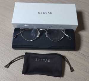 未使用品　　EYEVAN アイヴァン　Pond シルバー