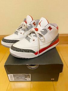 NIKE ナイキ エアジョーダン3 レトロ　21.5cm AIR JORDAN Ⅲ RETORO ホワイト×レッド　WHITE RED キッズ　KID