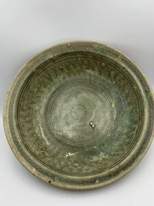 青磁　越州窯(えっしゅうよう) 唐〜宋時代　皿