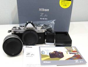 【美品】ニコン Nikon Z fc 16-50 Kit レンズ NIKKOR Z DX 16-50mm F3.5-6.3 VR デジタル一眼レフカメラ デジタルカメラ デジカメ kdKT