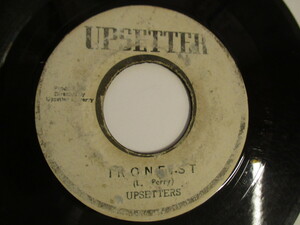 7インチ・シングル　『THE UPSETTERS / IRON FIST』LEE PERRY