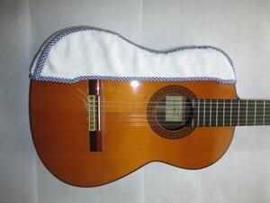 クラシックギター用汗取りカバー（木綿のタオル製）＜未使用品＞　ギター練習時の汗のべたつきや傷付きの抑止 